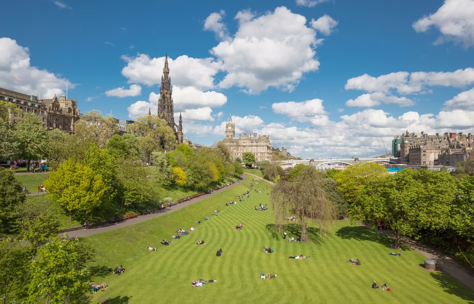 Les jardins de Princes Street à Édimbourg