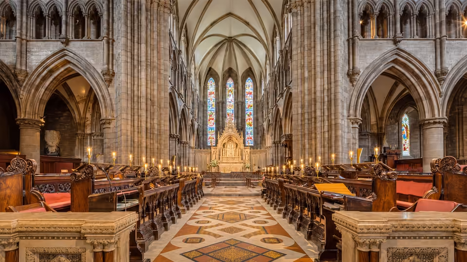 Interior de la Catedral de St Mary