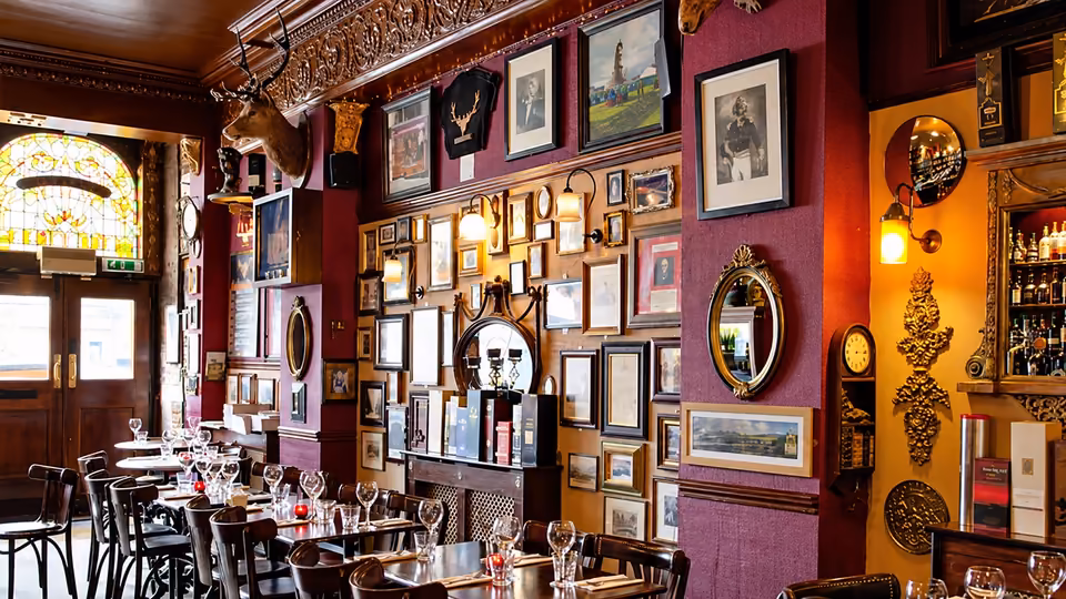 Whiski Bar & Restaurant in Edinburgh