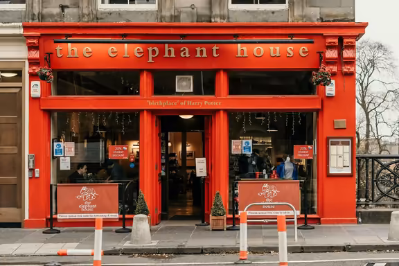 Red shopfront of The Elephant House café, the 'birthplace' of Harry Potter