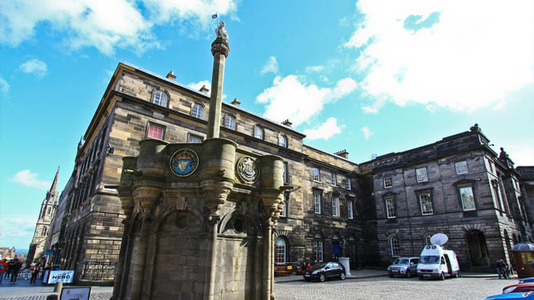 Edinburgh's Mercat Cross