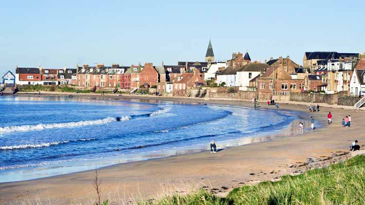 An Evening Visit to North Berwick - Stories My Suitcase Could Tell