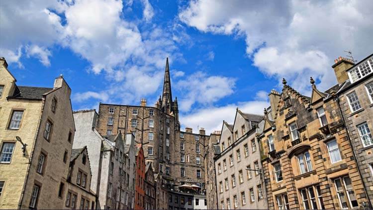 View of the Old Town of Edinburgh