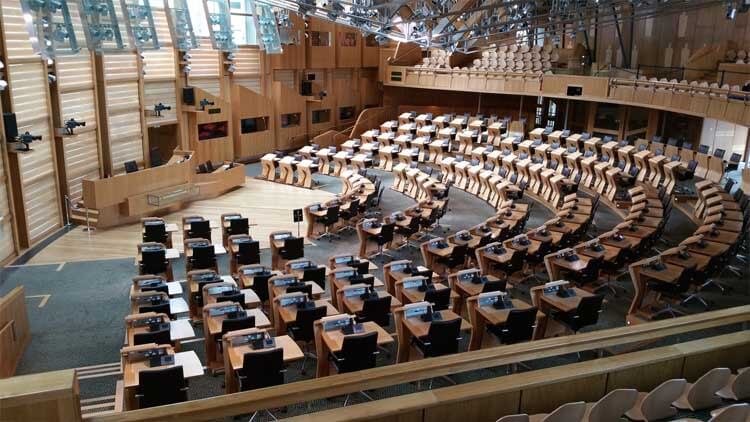 Salón de plenos del Parlamento de Escocia