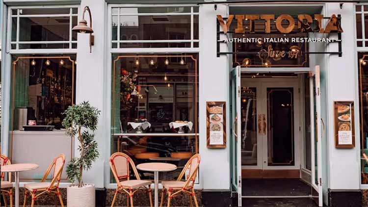 Vittoria on the Bridge in Edinburgh